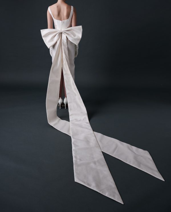 modern mikado column dress, mikado wedding dress, column dress, square neckline bridal gown, wedding dress with bow