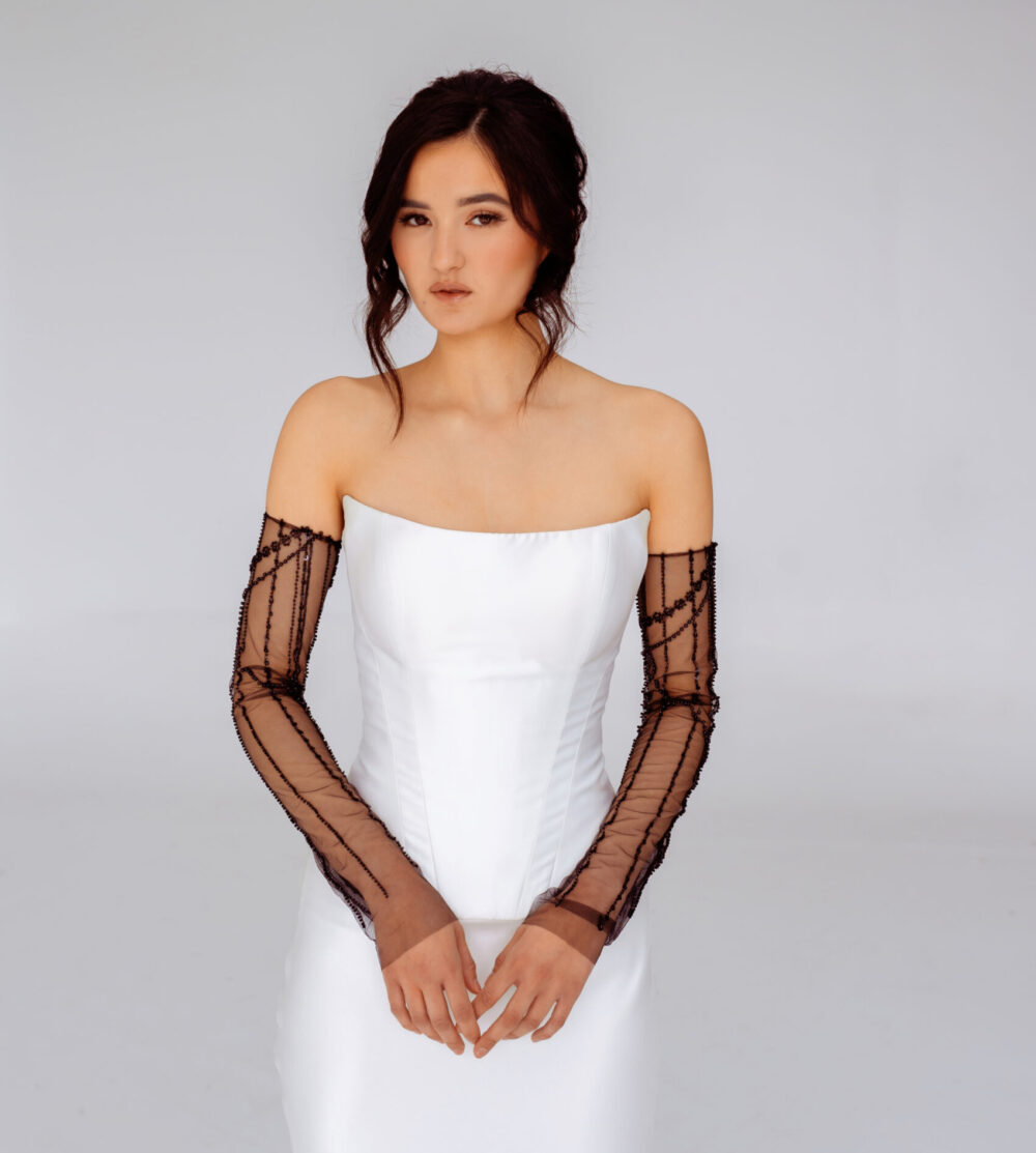 Mikado bridal corset Drop basque waist bride corset Strapless scoop neck Mikado wedding corset Minimalist separate bridal top