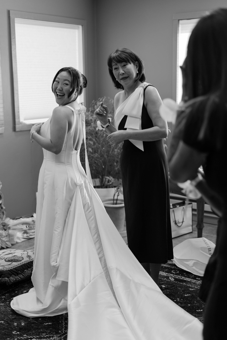 Elegant wedding dress Guillermo Pharis wedding dress custom made wedding dress