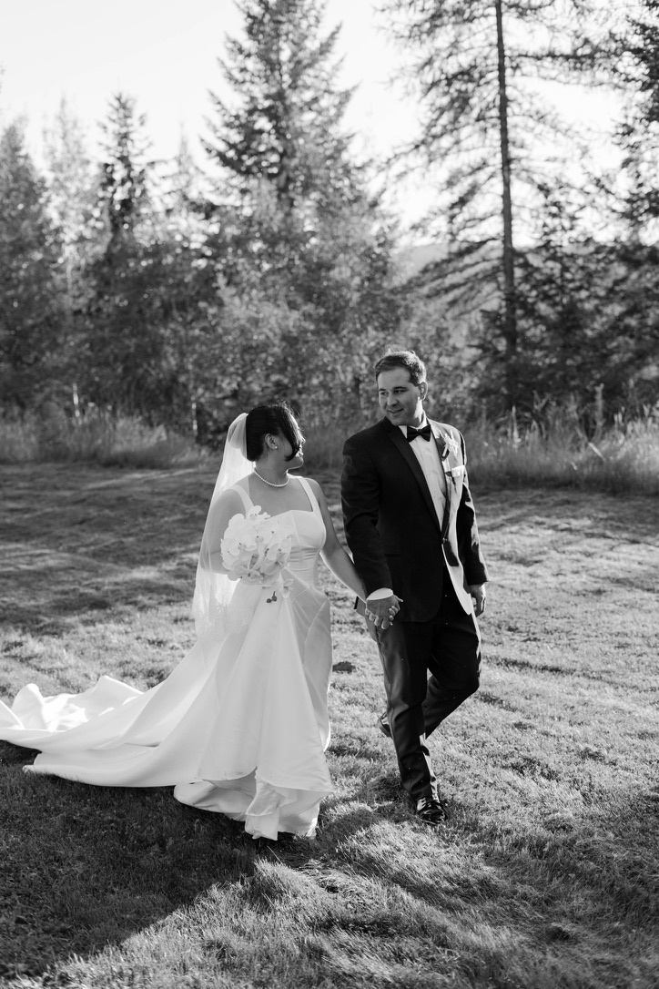 Elegant wedding dress Guillermo Pharis wedding dress custom made wedding dress